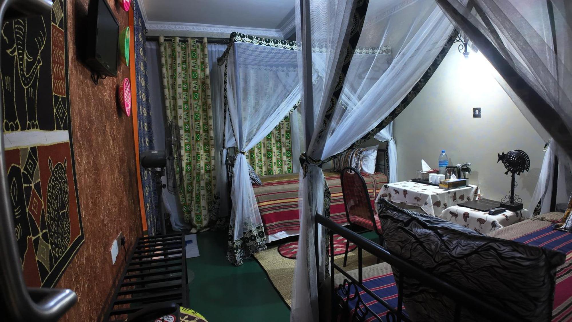 Korona House Hotel Аруша Екстер'єр фото